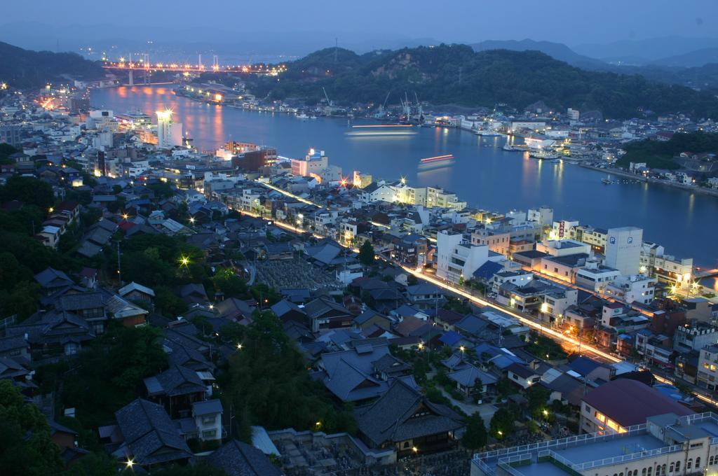 Onomichi View Hotel Seizan Екстер'єр фото